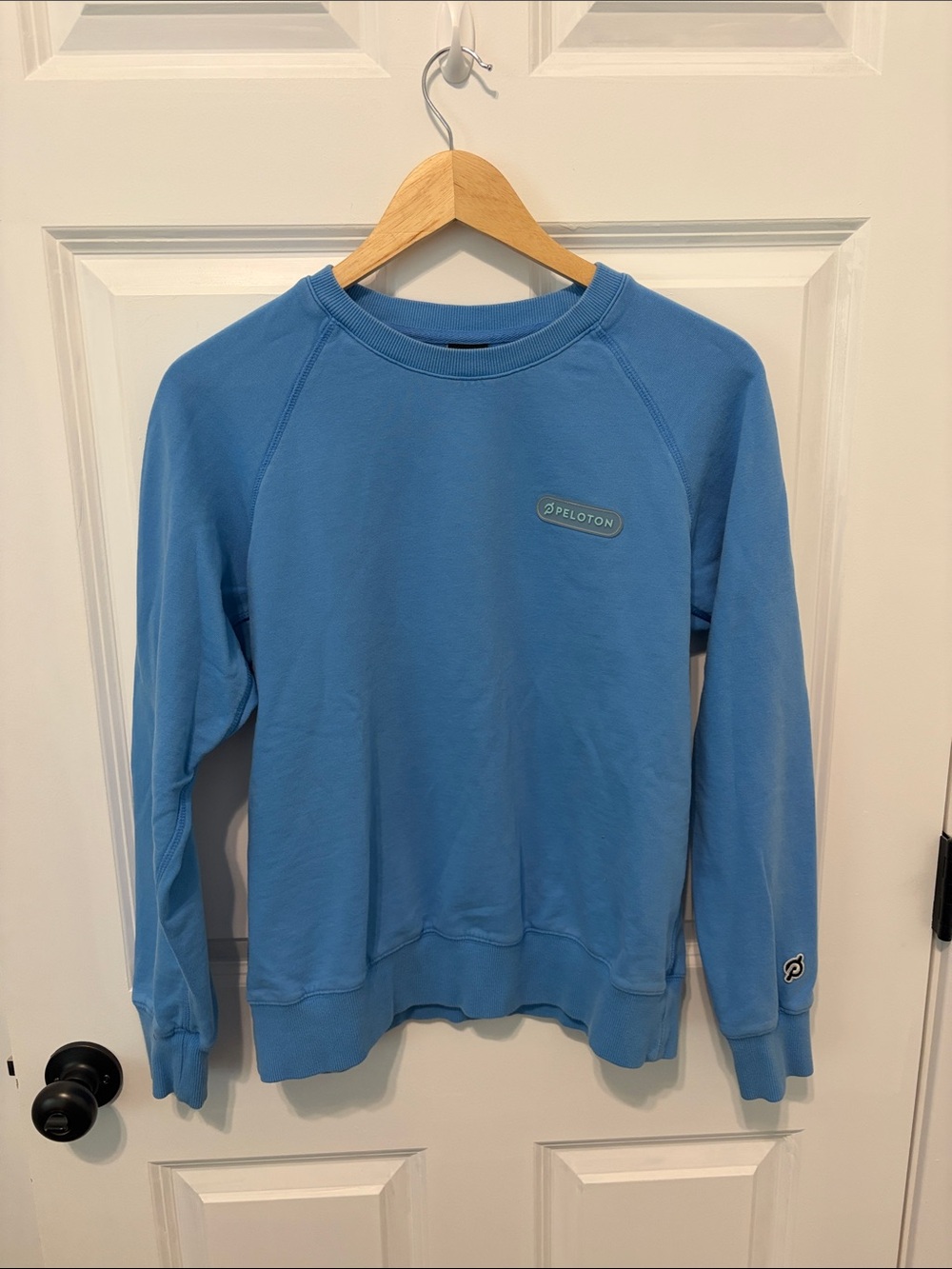 Peloton Women's Crewneck Sweatshirt - Sky Blue
